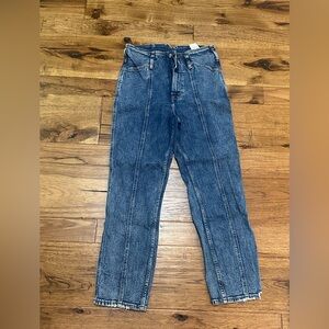 Abercrombie High Waisted Pleated Crop Jeans